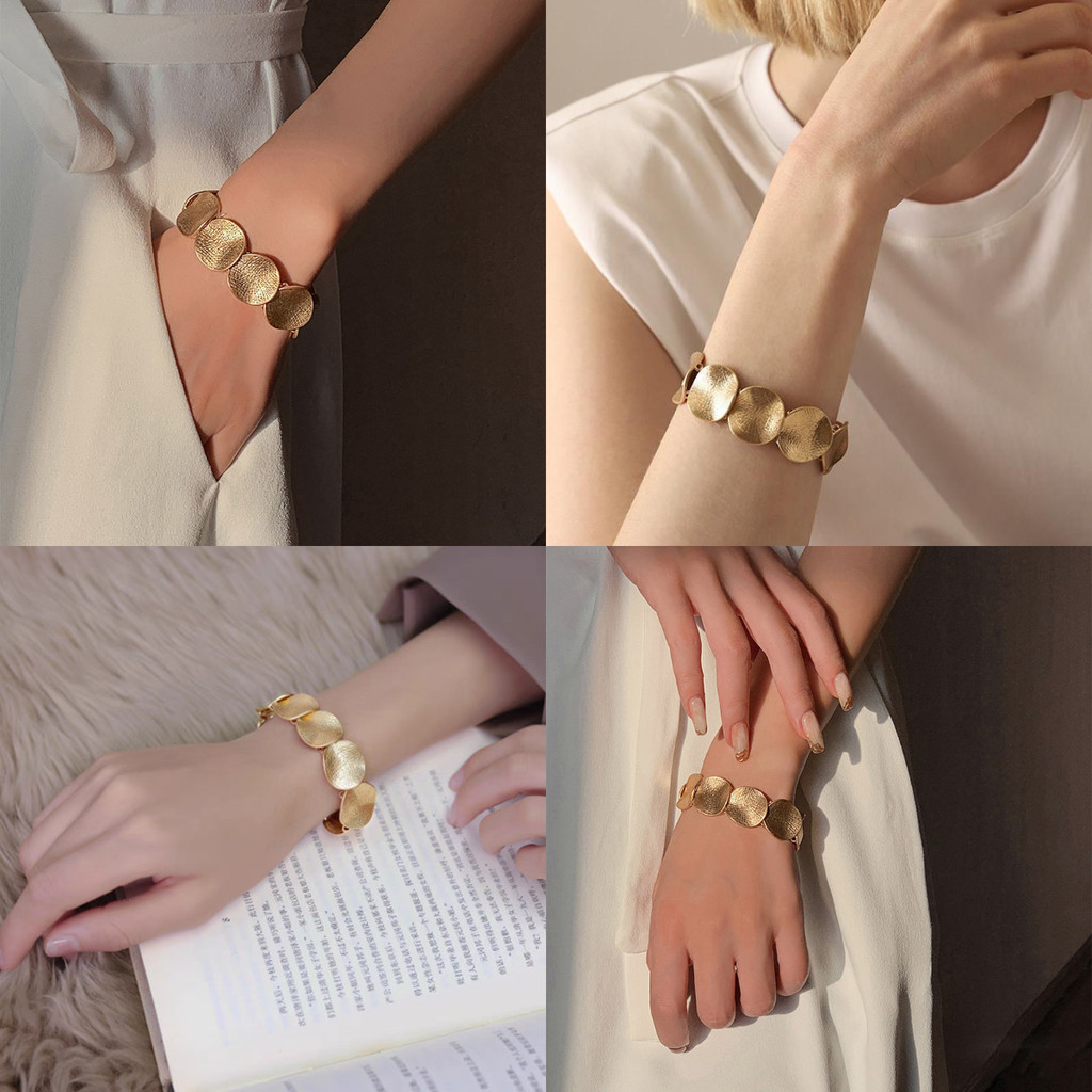 Vòng tay kim loại không đồng nhất với thiết kế tấm nối độc đáo - Trang sức thời trang tuyên bố