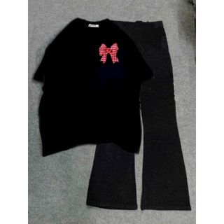 Mẫu bộ đồ nữ quần ống loe kết hợp áo phông su cotton-hình NƠ CARO ĐỎ-thuba94