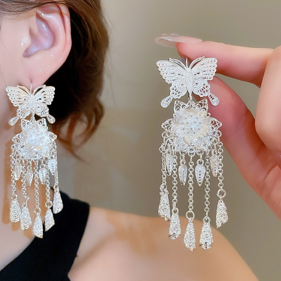 Mặt Dây Chuyền và Bông Tai Tua Rua Hoa Giọt Nước Thiết Kế Niche, Phù Hợp Cho Nữ Thanhs Lịch