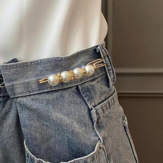 Nút thắt lưng ngọc trai ngọt ngào với kim cương giả và dây nịt điều chỉnh được cho áo váy B4M9