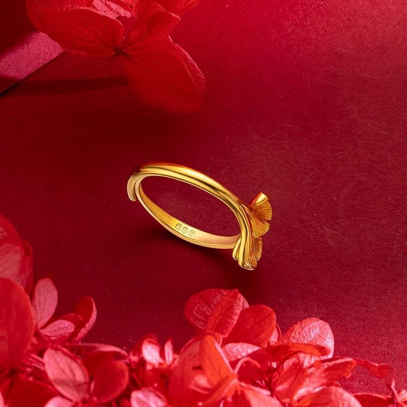 Women's Solid Gold Ring by hup99469.vn