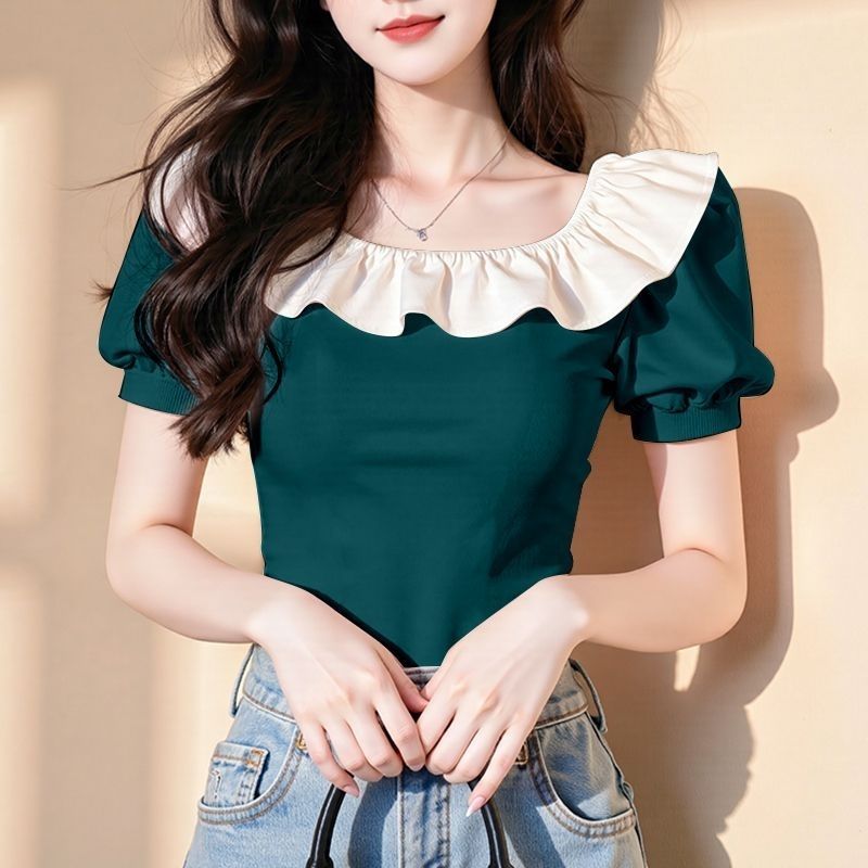 Áo cổ sen ren tay ngắn ôm vừa vặn, phù hợp mùa hè