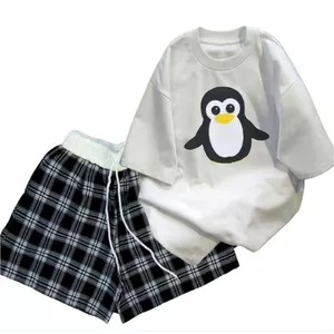 Tổng hợp các sét bộ quần ĐÙI CỘC kẻ caro đen cạp trắng+ mix phông unisex hình-con chim cánh cụt-QUANAO94