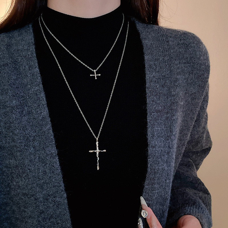 Vòng cổ mặt dây chuyền chéo Silver thiết kế xếp chồng đôi - Phụ kiện thời trang cho nữ