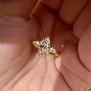 Nhẫn nữ zircon mô phỏng moissanite mắt ngựa, phong cách châu Âu và Mỹ