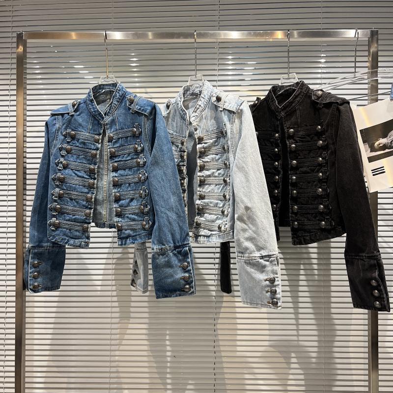 Mùa Thu 2025 - Áo Khoác Denim Ngắn Với Chi Tiết Kim Loại Sườn Khóa, Phong Cách Cổ Điển