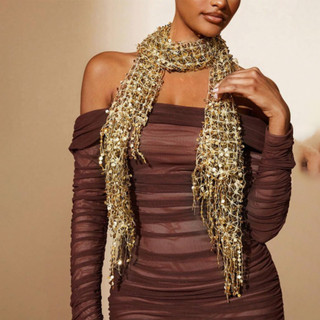 Những chiếc khăn thêu sequin tua rua cho nữ, phù hợp với đầm dạ hội và ăn tối tại sân khấu