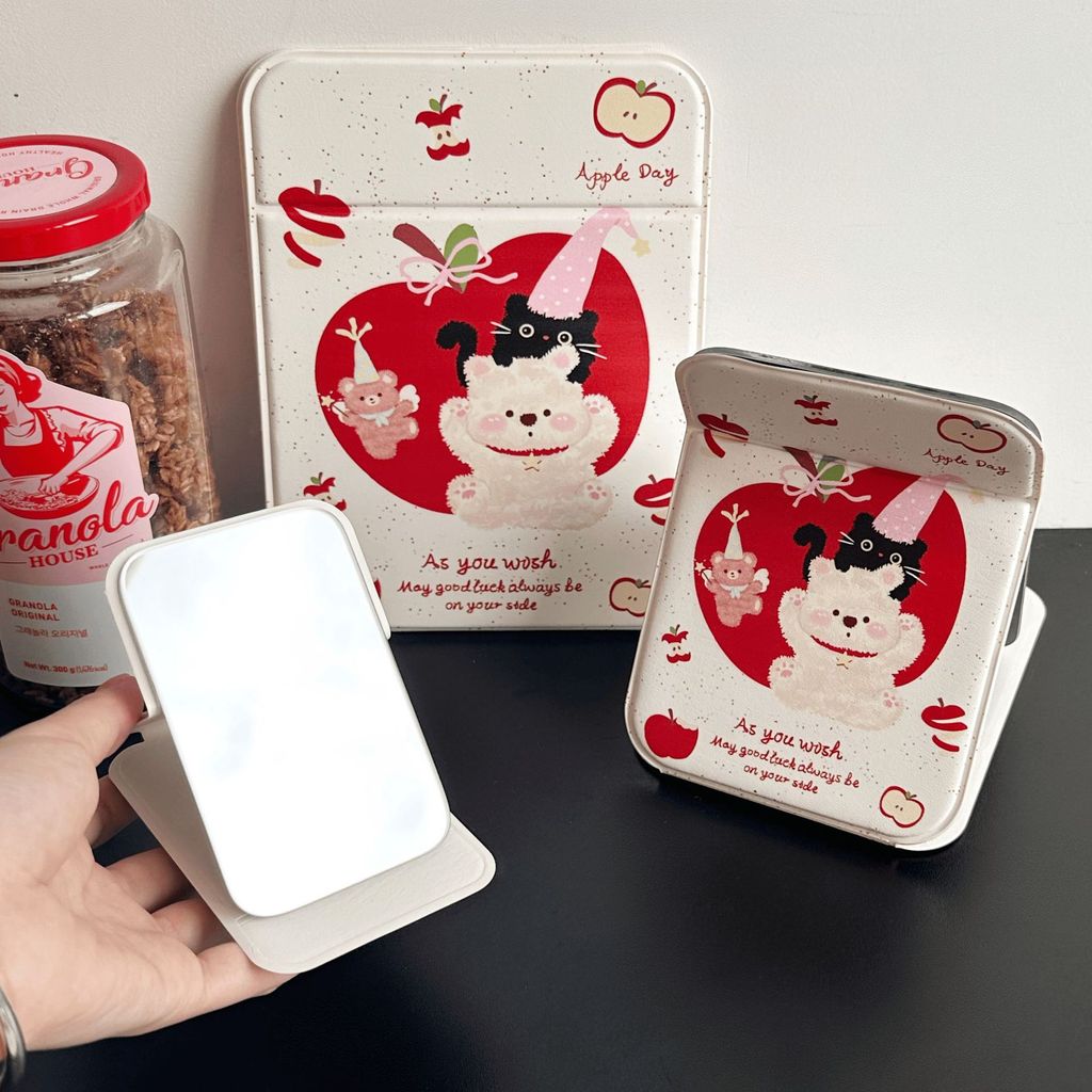 Dễ Thương Apple Gấu Gấp Gương Trang Điểm Gương Để Bàn Đứng Lên Gương Trang Điểm Bé Gái Đi Chơi Di Động Trang Điểm Gương Nhỏ CSDD