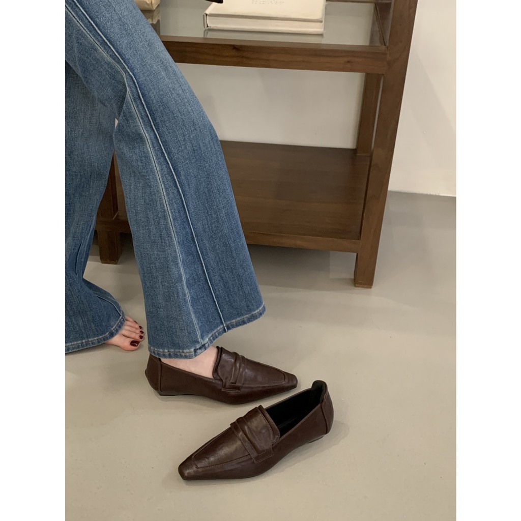 KD Giày Đế Bằng Nữ Thu Đông 2025 Phong Cách Mới Giày Nữ Giày Da Nhỏ Mũi Vuông Giày Slip-On Giày Loafers