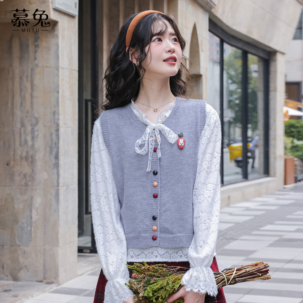 Mutu Ren Voan Áo Sơ Mi Lớp Áo Vest Hai Mảnh Bộ Nữ Mùa Xuân 2026 Mới Pháp Top Set