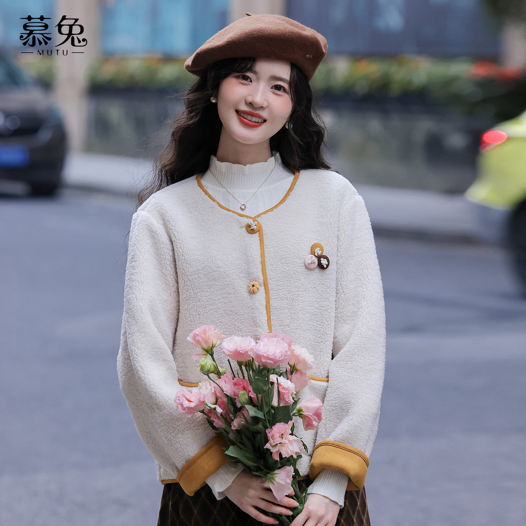 Mutu Retro Giả Cừu Len Dày Áo Khoác Nữ Mùa Đông 2025 Phong Cách Mới Nhỏ Rời Lông Một Mảnh Hàng Đầu