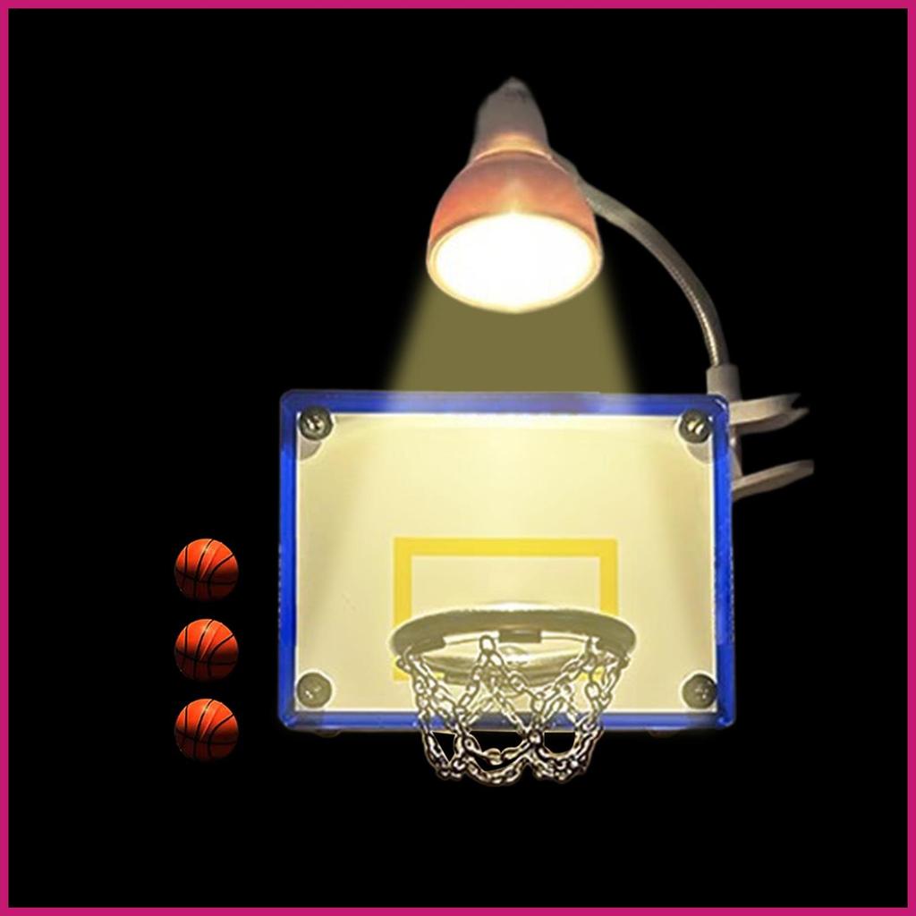 Bộ đèn ngủ hình bóng rổ với 3 quả bóng LED chiếu sáng, phù hợp cho bé trai