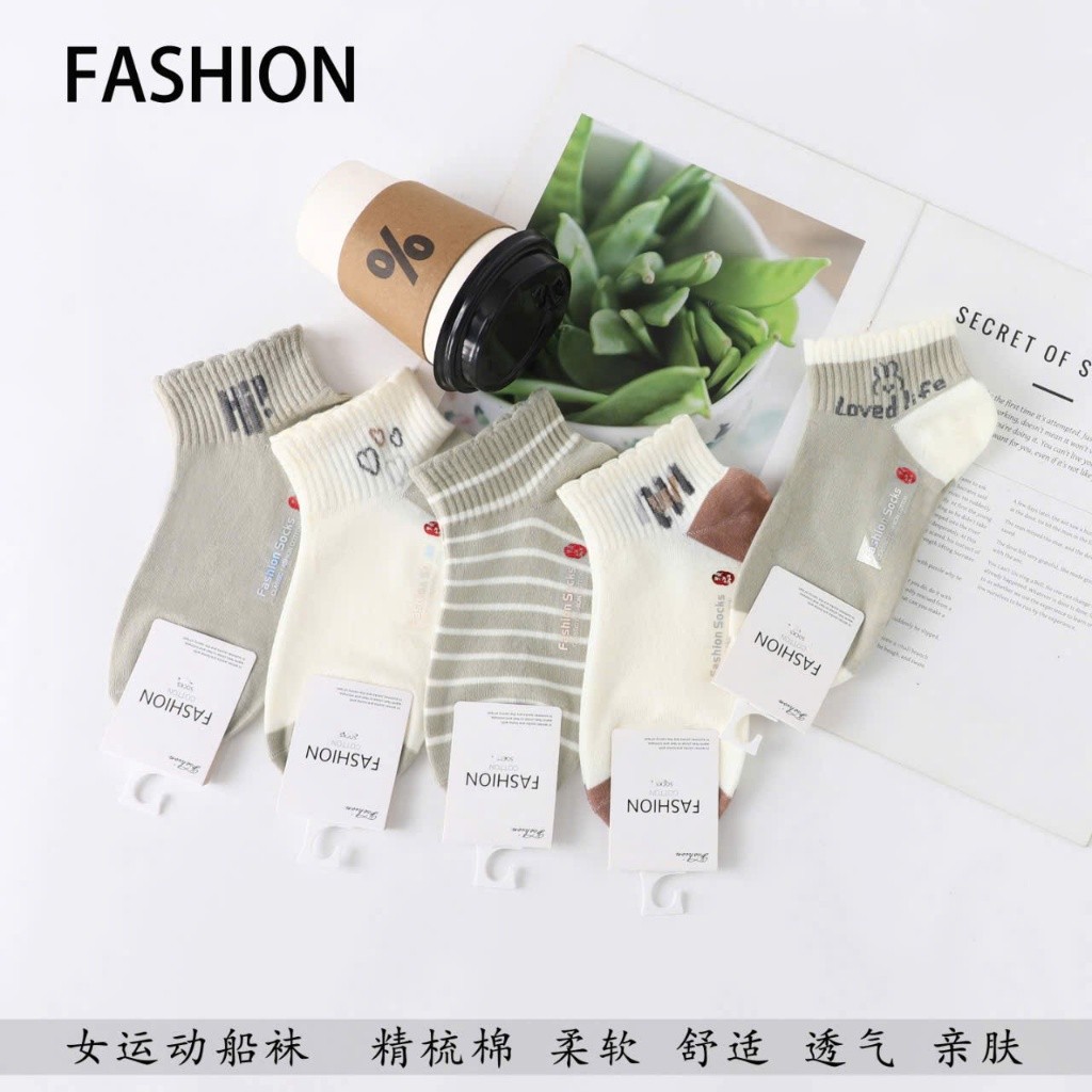 Set 10 Đôi Tất Nữ Hoạt Tiết Đáng Yêu Phong Cách Nhẹ Nhàng Pastel Len Dệt Kim Ấm Áp Mùa Đông Quà Tặng Giáng Sinh Nam Nữ