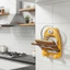 DONOVANQQ Giá đỡ nắp nồi, Giá đỡ chảo hút 2 tầng, Giá đỡ lưu trữ hình gấu treo tường thực tế Giá đựng đồ nhà bếp bền bỉ