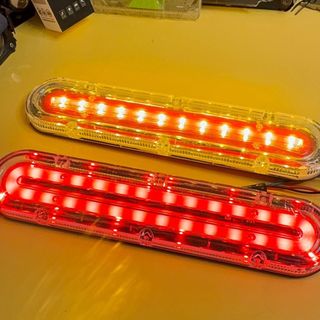 Đèn hậu sau 6 x 30cm cho xe 3 chế độ phanh, demi, xi nhan điện chung 12,24v
