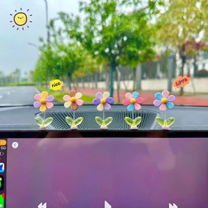 Hoa Cúc Đồ Trang Trí Xe Hơi Lắc Hoa Hướng Dương Cầu Vồng Hoa Phụ Kiện Ô Tô Nội Thất Ô Tô Bảng Điều Khiển Trang Trí