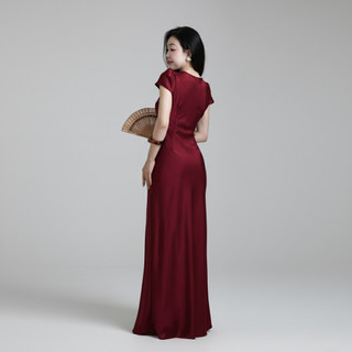 Đầm Lụa Dự Tiệc Tay Dài Phối Nút Ruby – NV794 Váy Lụa Vân Mềm Mịn Thanh Lịch