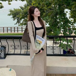 Pháp Pure Desire Màu sắc tương phản Áo khoác Cardigan ngắn tay dài mùa thu Váy đeo chéo hẹp thời trang Bộ đồ hai mảnh