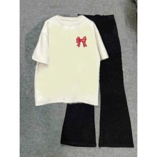 Mẫu bộ đồ nữ quần ống loe kết hợp áo phông su cotton-hình NƠ CARO ĐỎ-thuba94