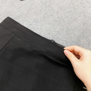 Chân Váy Xẻ Bigsize Nữ Dáng Váy Chữ A Xẻ Tà 2 Bên Cá Tính Chất Vải Umi Hàn Co Giãn CVX