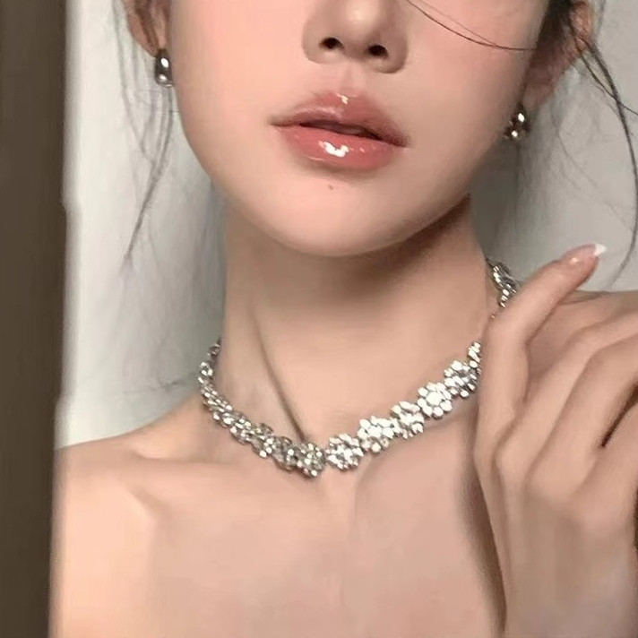 Vòng cổ nữ xương đòn cao cấp Super Flash Full Diamond