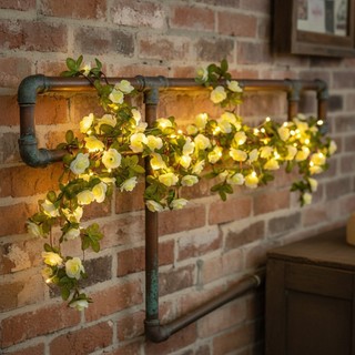 Dây Hoa Hồng Giả Có Đèn LED Trang Trí Phòng Ngủ Decor Treo Tường Đám Cưới Vòng Nhân Tạo Thẩm Mỹ Giáng Sinh Tết Nhà Cửa Cầu Thang Ban Công Sổ Lung Linh Vintage Leo Nhựa Phụ Kiện Chụp Ảnh Quà Tặng Đẹp Ánh Sáng Vàng Chill Cao Cấp Rực Rỡ Lãng Mạn Party