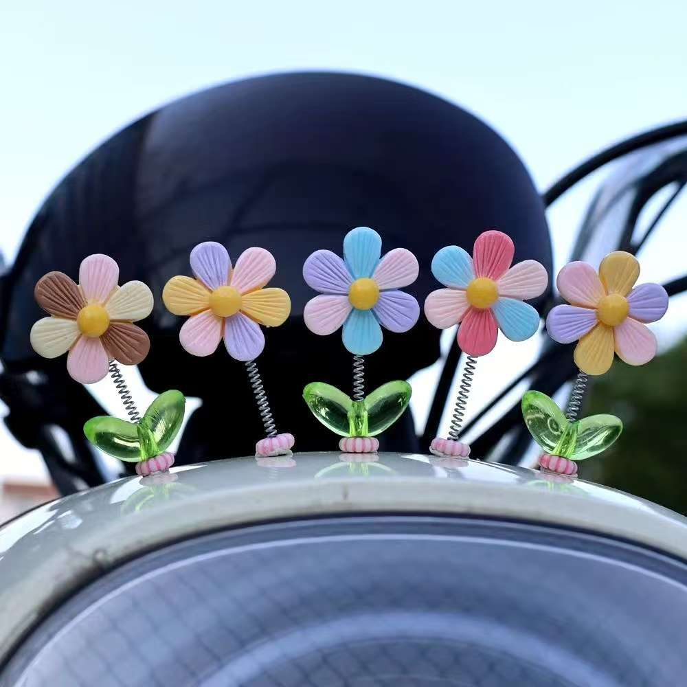Bộ 5 Đồ Trang Trí Bảng Điều Khiển Hoa Cầu Vồng - Daisy Center Console Lắc Trang Trí - Vui Nhộn, Dễ Thương, Nhiều Màu - Hoa May Mắn, - Trang Trí Nội Thất Ô Tô