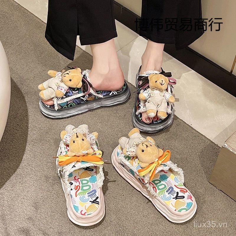 Gấu Dễ Thương Đế Dày Dép Nữ Bên Ngoài Đi Biển Giày Đi Biển Năm Mới Mùa Hè Phong Cách Mới Vải Nửa Trượt Giày Sữa