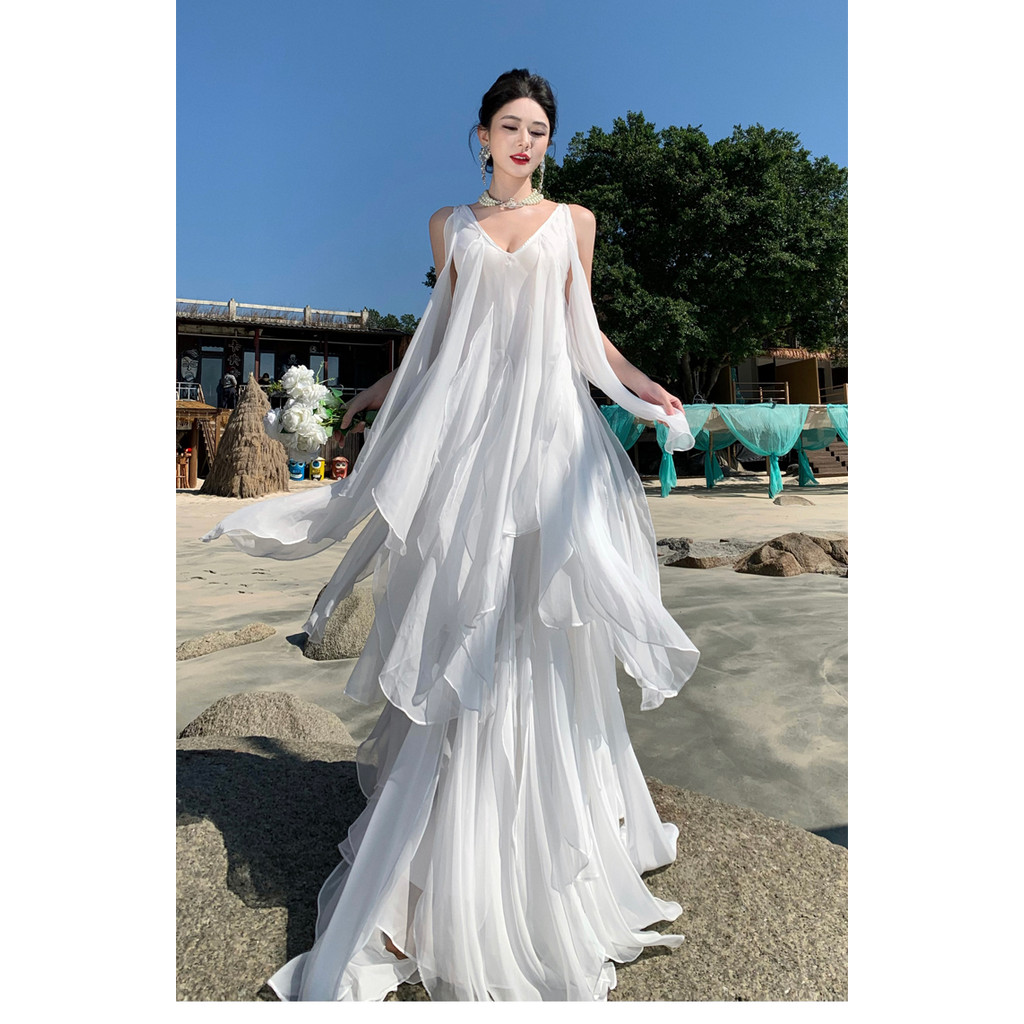 Đầm voan trắng retro Bắc Âu