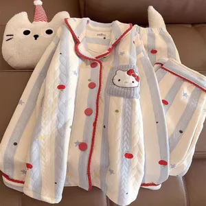 Bộ đồ ngủ bé gái Kitty 2026 – Thiết kế hoạt hình dễ thương, vải dày ấm áp cho mùa thu đông