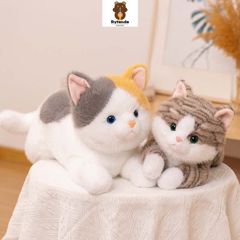 Nằm Mèo Sang Trọng Đồ Chơi Cho Bé Gái Bé Trai Đồ Chơi Trẻ Em Dễ Thương Mô Phỏng Mèo Sang Trọng Gối Búp Bê Thú Cưng Vui Vẻ Mèo Con Nhồi Bông Tựa Đầu Trang Trí Phòng Ngủ Mềm Mại Cho Bé Làm Dị Bạn Bè Quà Tặng Giáng Sinh