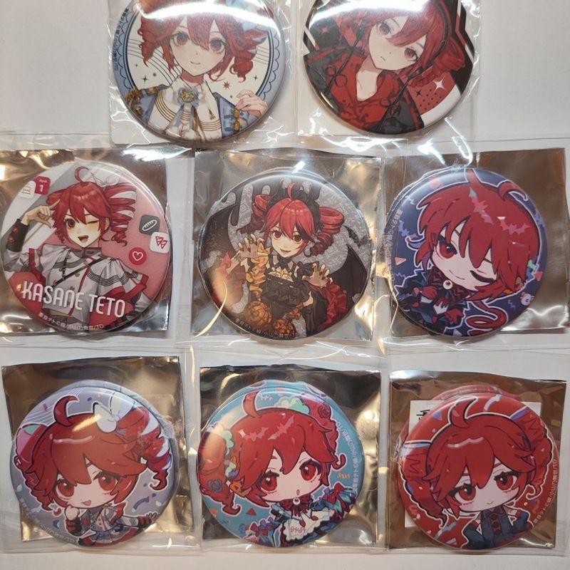 Huy hiệu Hatsune Miku Kasane Teto “Little Demon ” – Pin Anime 58mm | Trâm cài sưu tập cho túi xách & quà tặng