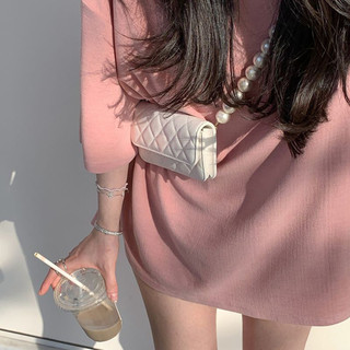 Túi vuông nhỏ dây chuyền ngọc trai kim cương phong cách Hàn Quốc