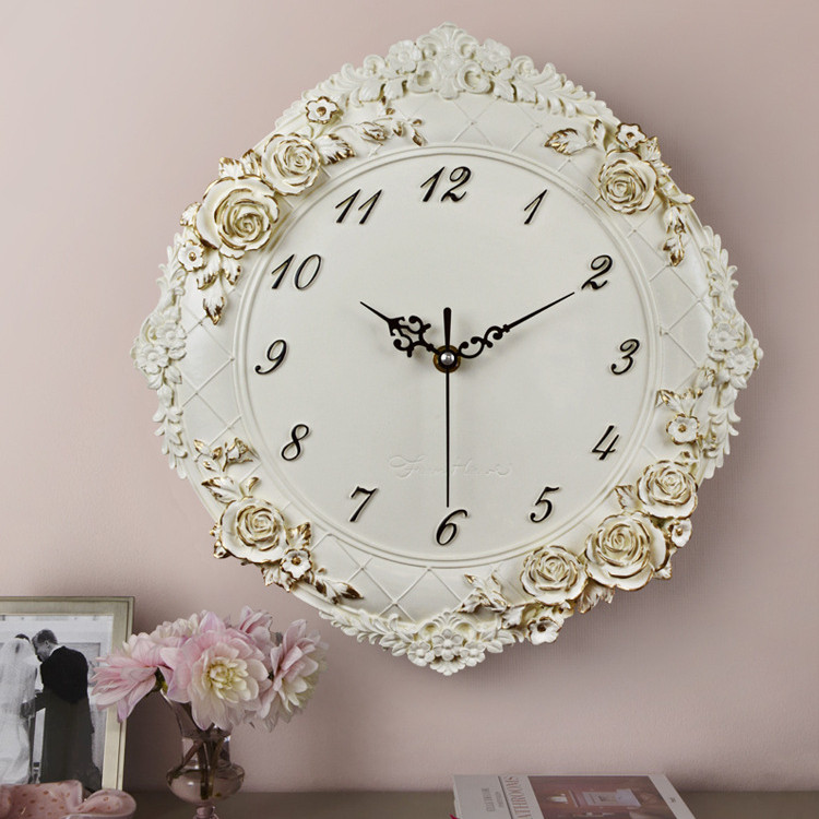Đồng hồ treo tường nhựa sáng tạo châu Âu, sử dụng tường phòng khách tại nhà và đồng hồ sử dụng thương mại, đồ trang trí Đồng hồ không ồn ào