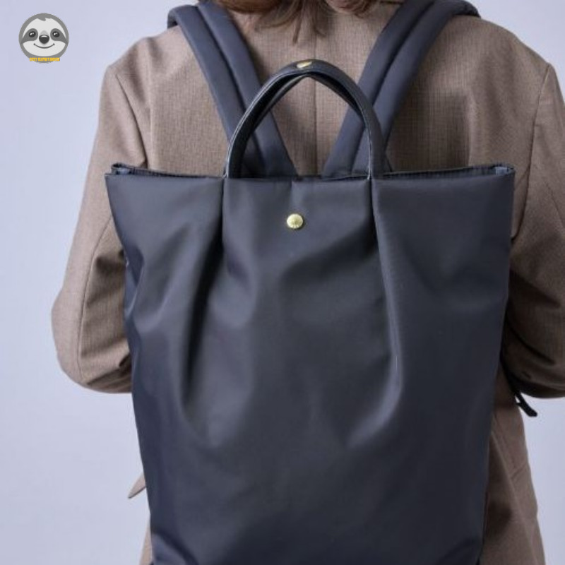 Ba lô chống nước dung tích lớn dành cho nữ / Ba lô di động đi lại bằng Nylon đơn giản / Túi đi học nhẹ dành cho học sinh