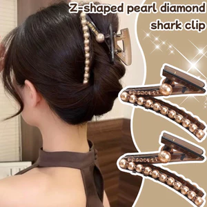 Kẹp cá mập chắc chắn với hộp đựng bằng thép không gỉ và phụ kiện ngọc trai sang trọng cho kiểu tóc Bun