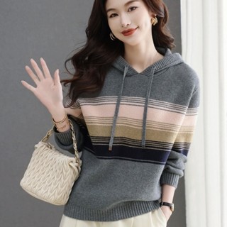 Áo len sọc có mũ trùm đầu nữ, tay dài mỏng, phù hợp thu đông