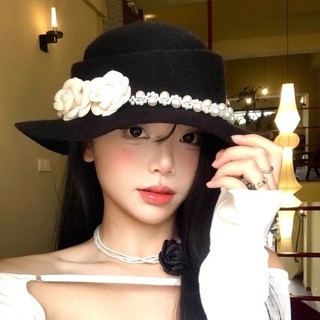 Mũ ngọc trai Camellia phong cách Hepburn