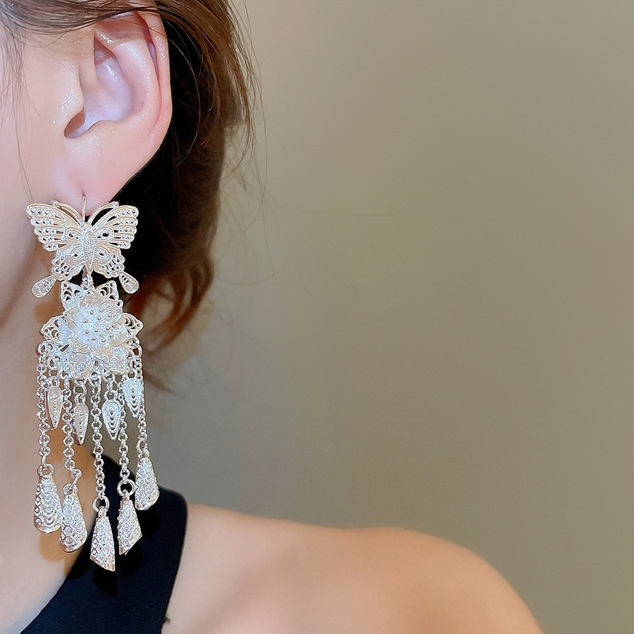 Mặt Dây Chuyền và Bông Tai Tua Rua Hoa Giọt Nước Thiết Kế Niche, Phù Hợp Cho Nữ Thanhs Lịch