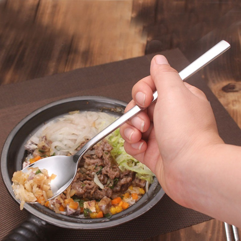 1 / 3 / 5 Cái Thìa Tay Cầm Dài Phong Cách Hàn Quốc Nĩa / Nhà Hàng Phục Vụ Dao Kéo Bạc Bằng Thép Không Gỉ