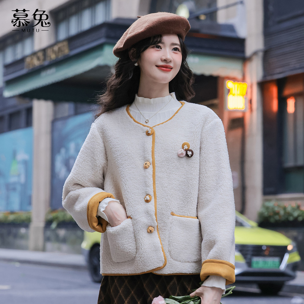 Mutu Retro Giả Cừu Len Dày Áo Khoác Nữ Mùa Đông 2025 Phong Cách Mới Nhỏ Rời Lông Một Mảnh Hàng Đầu