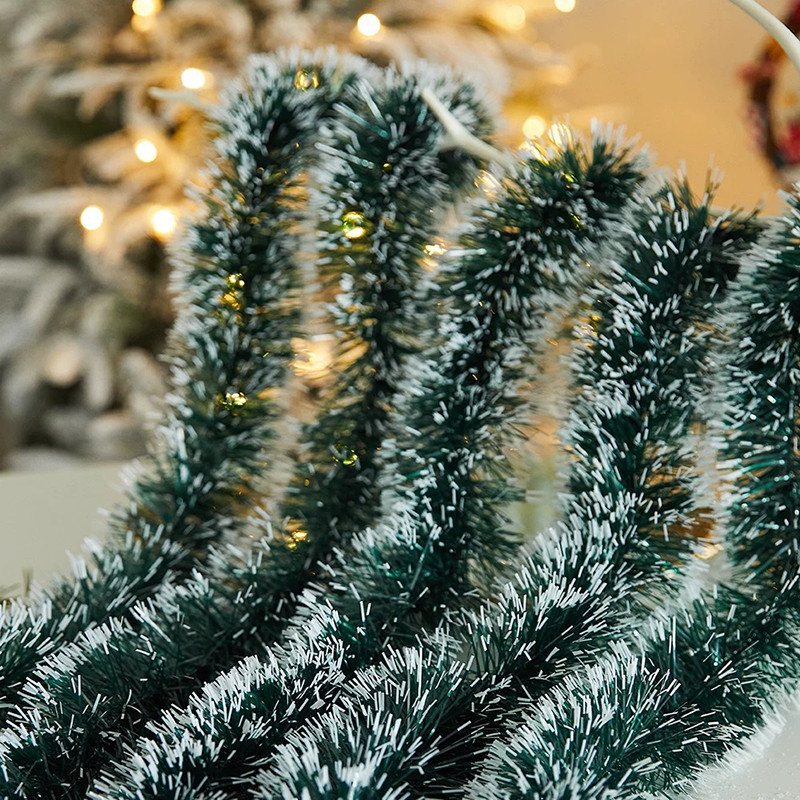 Dây Lá Thông Noel – Dây Trang Trí Giáng Sinh Đẹp, Phụ Kiện Kết Hợp Dây Đuôi Chồn Tạo Decor Lễ Hội Sang Trọng