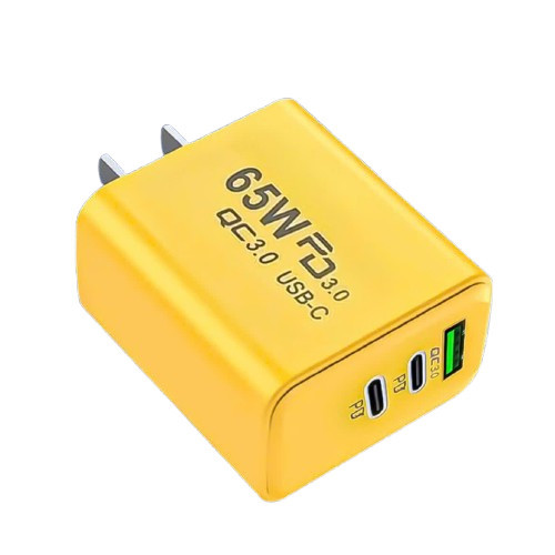 Cốc sạc nhanh 65W “Tặng cáp sạc nhanh 4 in 1” . Củ sạc nhanh 3 in 1 gồm: 2 cổng Type C + 1 cổng USB