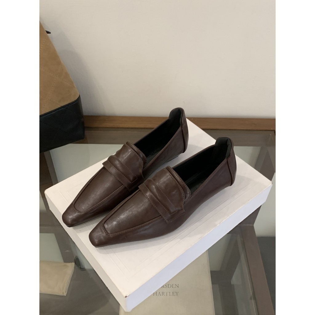 KD Giày Đế Bằng Nữ Thu Đông 2025 Phong Cách Mới Giày Nữ Giày Da Nhỏ Mũi Vuông Giày Slip-On Giày Loafers