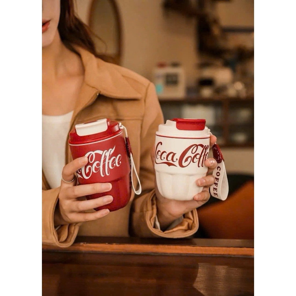 Cốc Nước Giữ Nhiệt Coca - Cola Ly Inox 304 Chống Rỉ Sét Phong Cách Thể Thao 320ml Quà Tặng Giáng Sinh