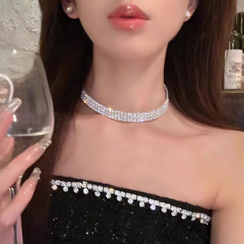Vòng cổ choker kim cương giả, lấp lánh - Trang sức thanh lịch cho dạ hội
