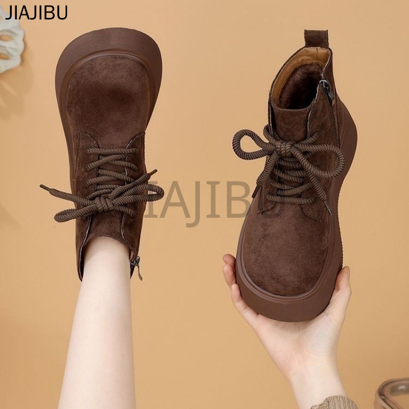Size 35-43 Giày Bốt Chelsea Buộc Dây Bằng Da Lộn Màu Đen/nâu/kaki Mũi Tròn Chống Trượt Phong Cách Anh 42 Giày Nữ Cỡ Lớn Chất Lượng Cao 41 Korean Fashion Casual Platform Ankle Zipper Motorcycle Boots Bốt Da Lolita Nhật Bản Cổ Điển