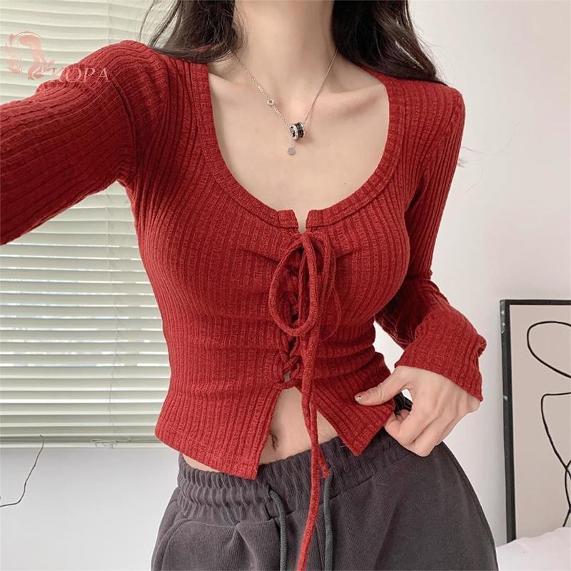 KOPA Pure Desire - Áo Thun Nữ Cổ Chữ U Phối Ren Tay Dài, Gợi Cảm và Sang TrỌng