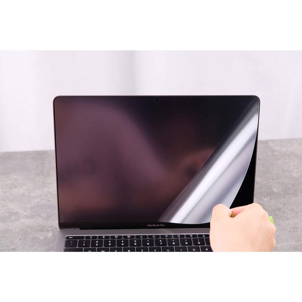 Miếng dán màn hình từ tính cho Macbook Innostyle size 13/13.6/14/15/16" chính hãng, chống trầy xước | BigBuy360 - bigbuy360.vn