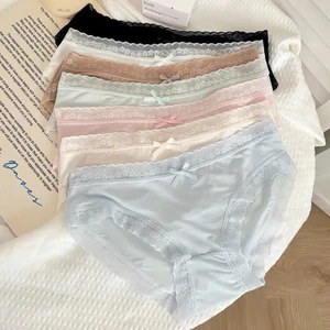 10 Quần Lót Nữ Su Lụa Siêu Mỏng Không Lộ Viền Co Giãn Phối Ren Hoa Thoáng Mát Gợi Cảm